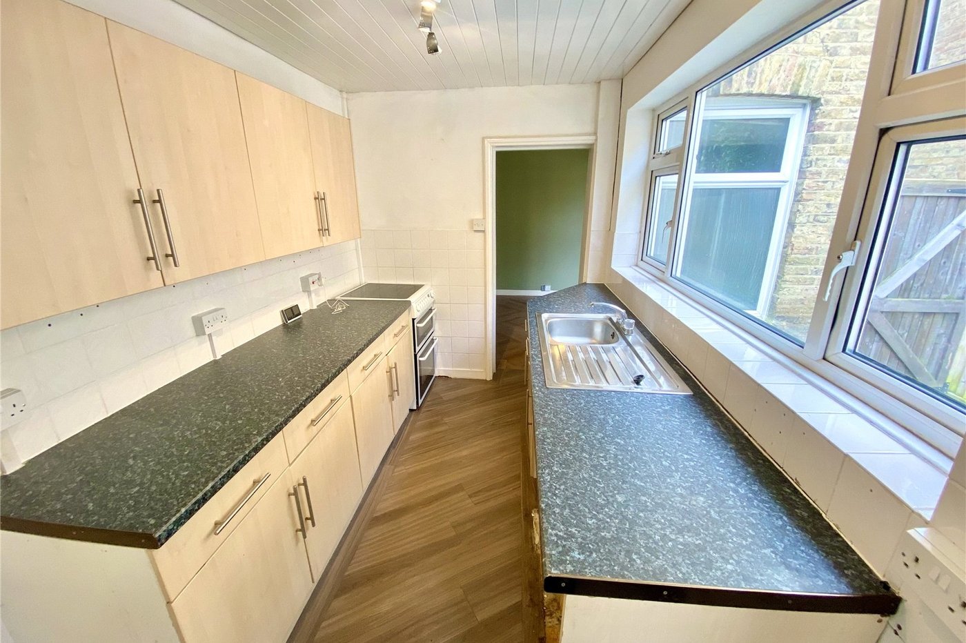 2 bedroom house for sale in Sidcup | Robinson Jackson