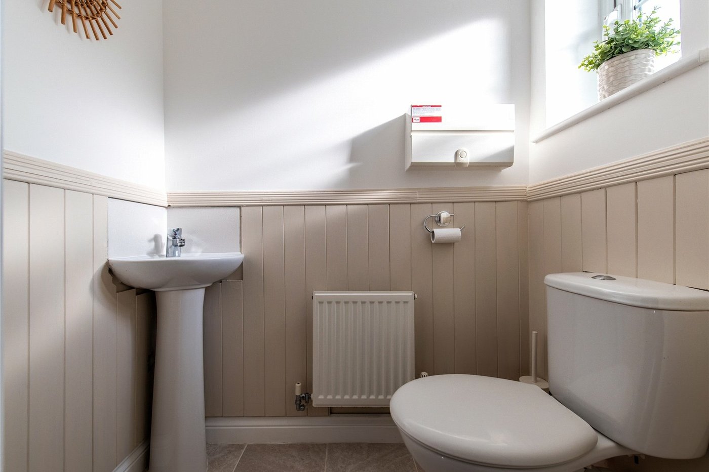 2 bedroom house for sale in Maidstone | Robinson Michael & Jackson