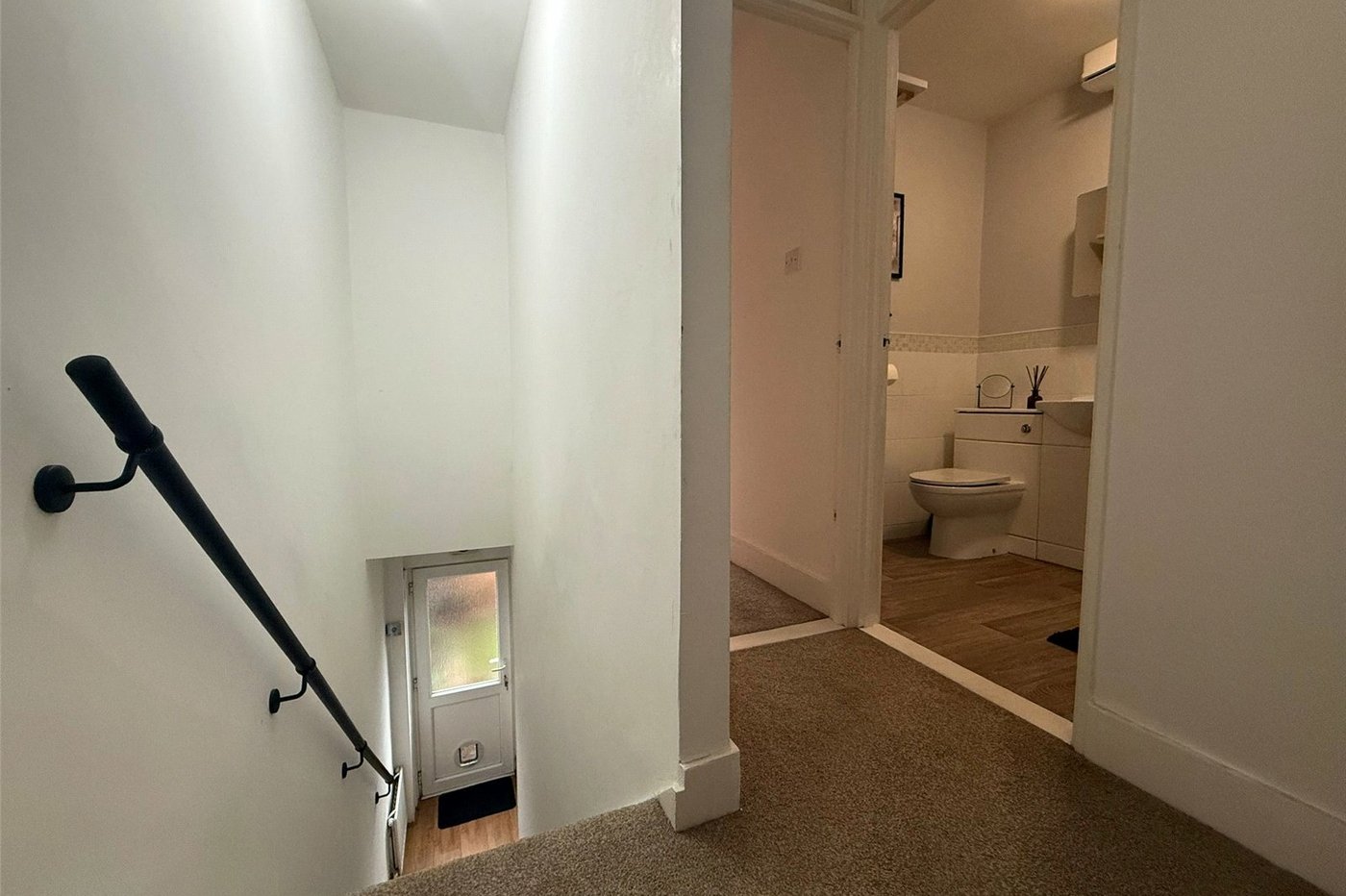 2 bedroom house for sale in Shooters Hill | Robinson Jackson