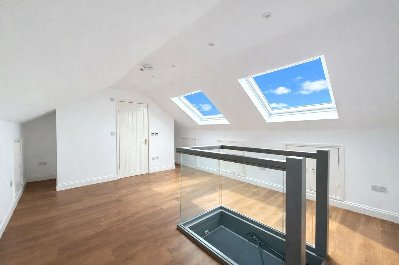 4 bedroom house for sale in Shooters Hill | Robinson Jackson