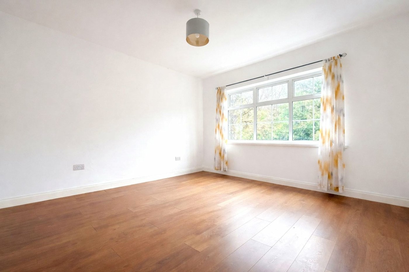 4 bedroom house for sale in Shooters Hill | Robinson Jackson