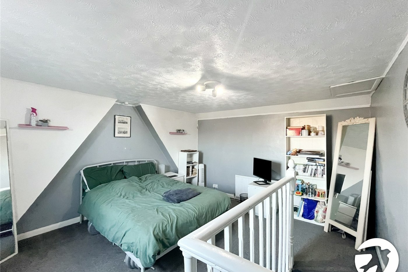 2 bedroom house for sale in Sittingbourne | Robinson Michael & Jackson