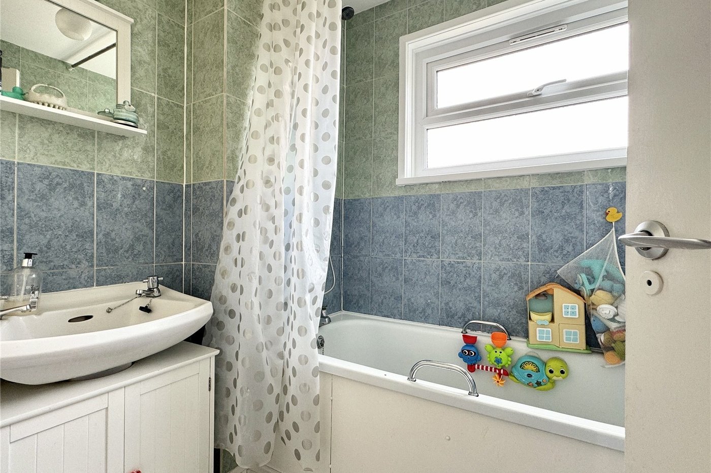 2 bedroom house for sale in Swanley | Robinson Jackson