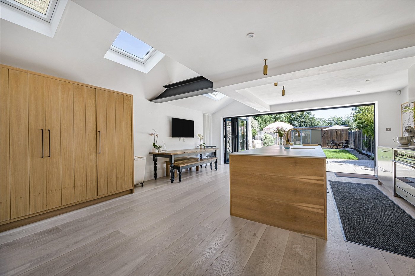 4 bedroom house for sale in Sidcup | Robinson Jackson