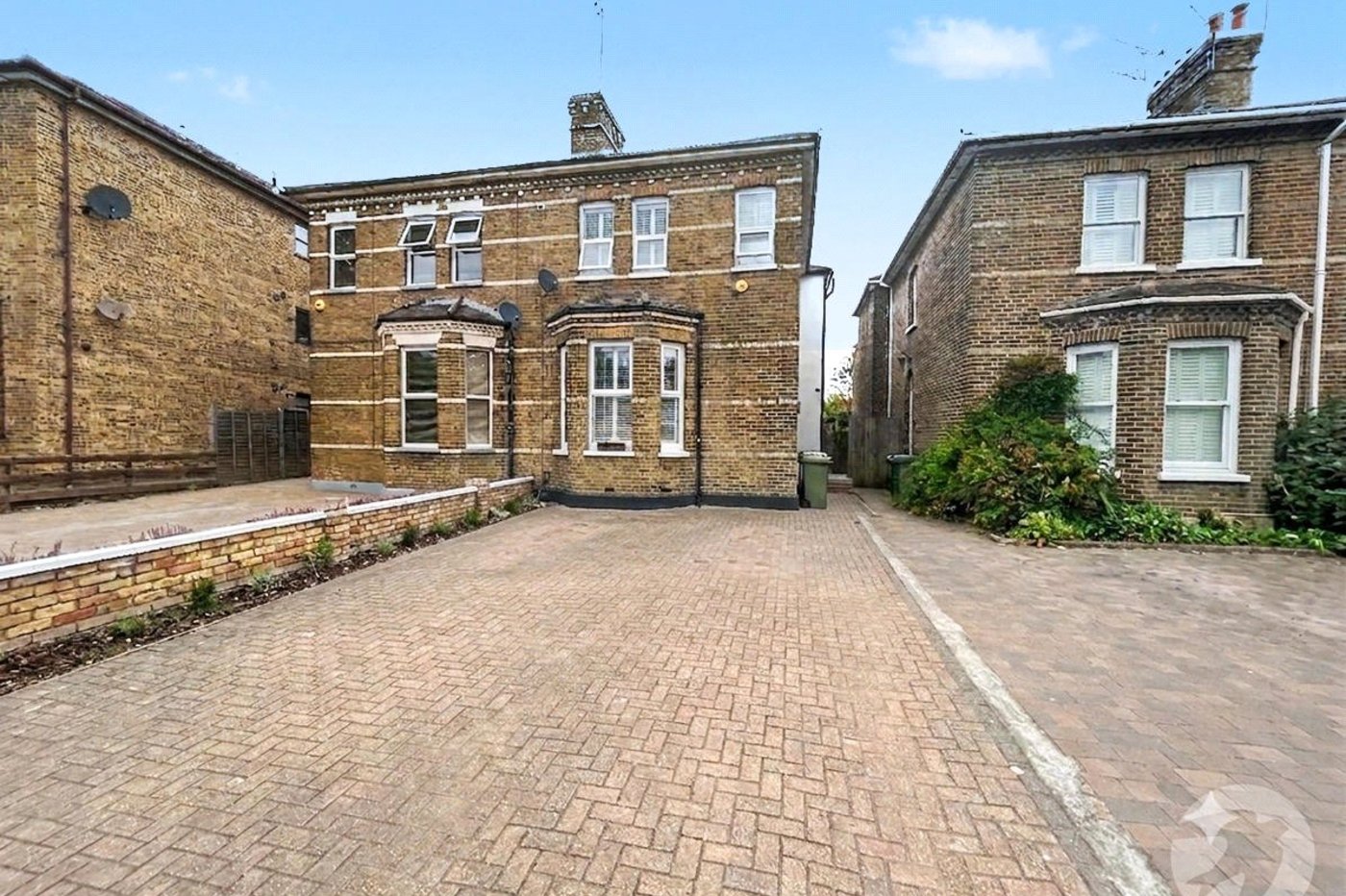 4 bedroom house for sale in Sidcup | Robinson Jackson