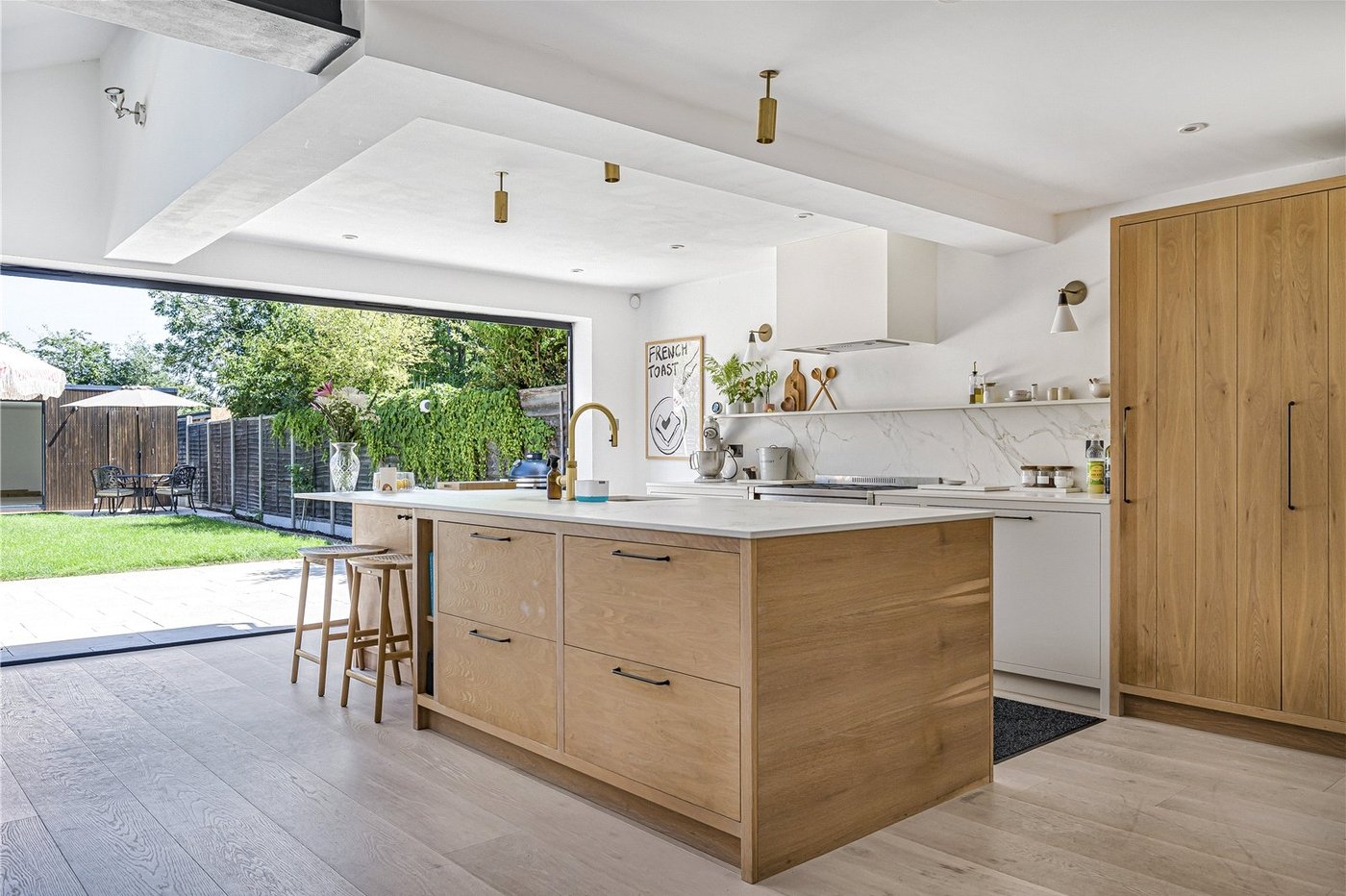 4 bedroom house for sale in Sidcup | Robinson Jackson