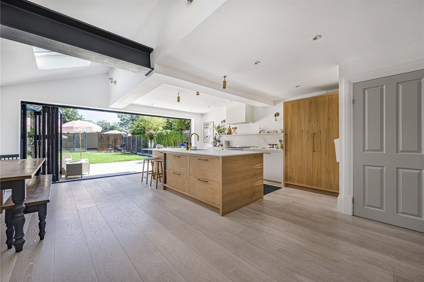 4 bedroom house for sale in Sidcup | Robinson Jackson
