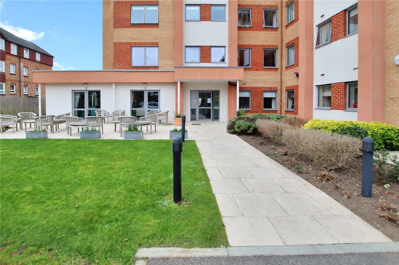 2 bedroom property for sale in Sidcup | Robinson Jackson