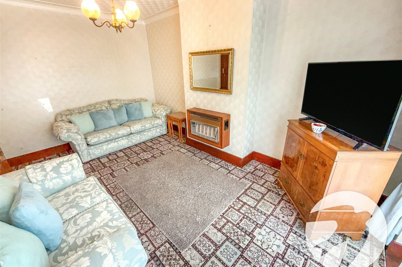 3 bedroom house for sale in London | Robinson Jackson