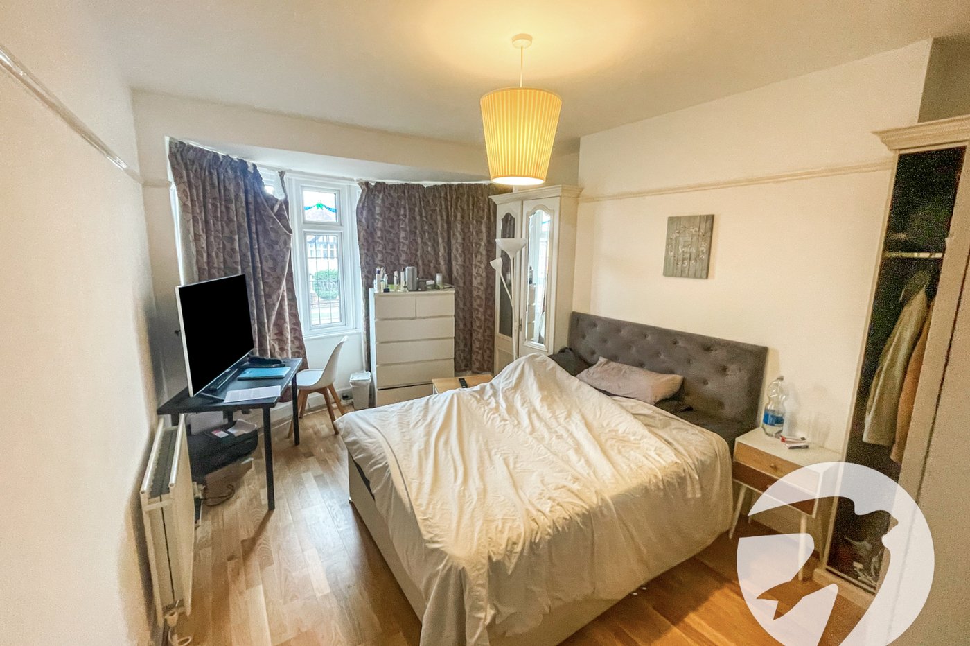 4 bedroom house for sale in London | Robinson Jackson