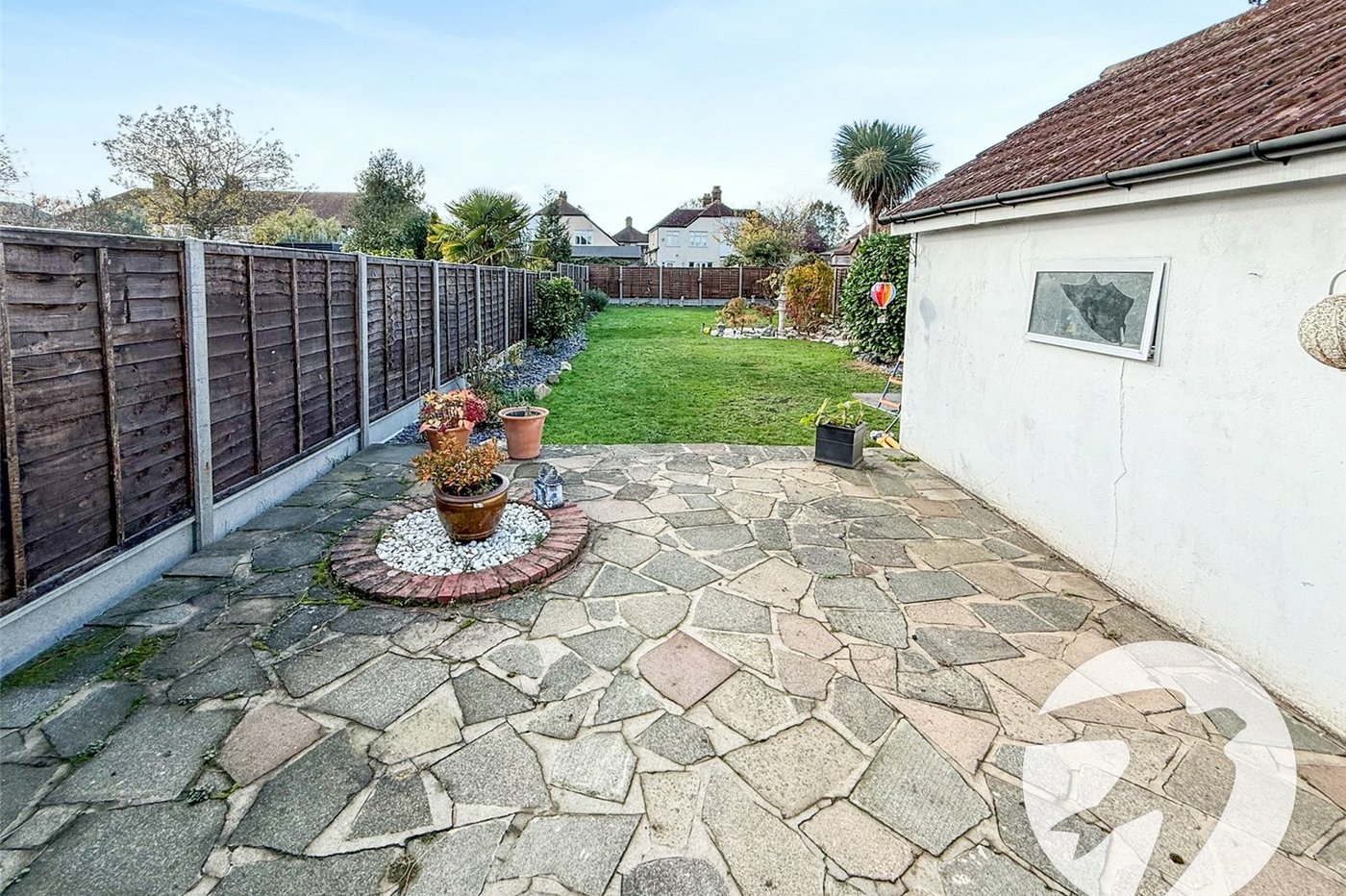 3 bedroom house for sale in London | Robinson Jackson