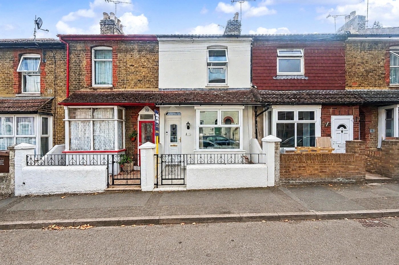 2 bedroom house for sale in Gillingham | Robinson Michael & Jackson