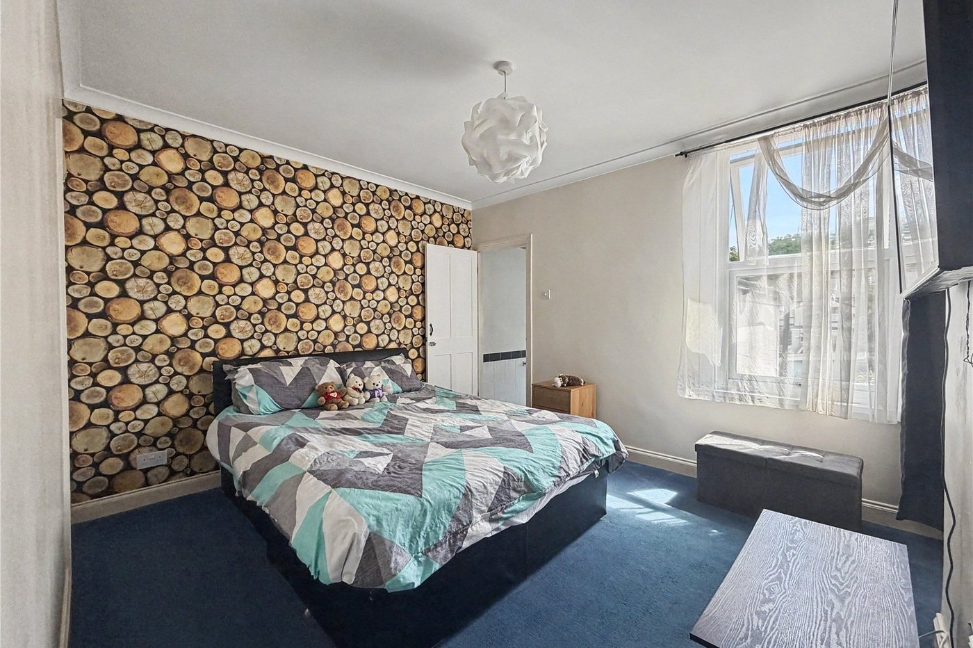 2 bedroom house for sale in Gillingham | Robinson Michael & Jackson
