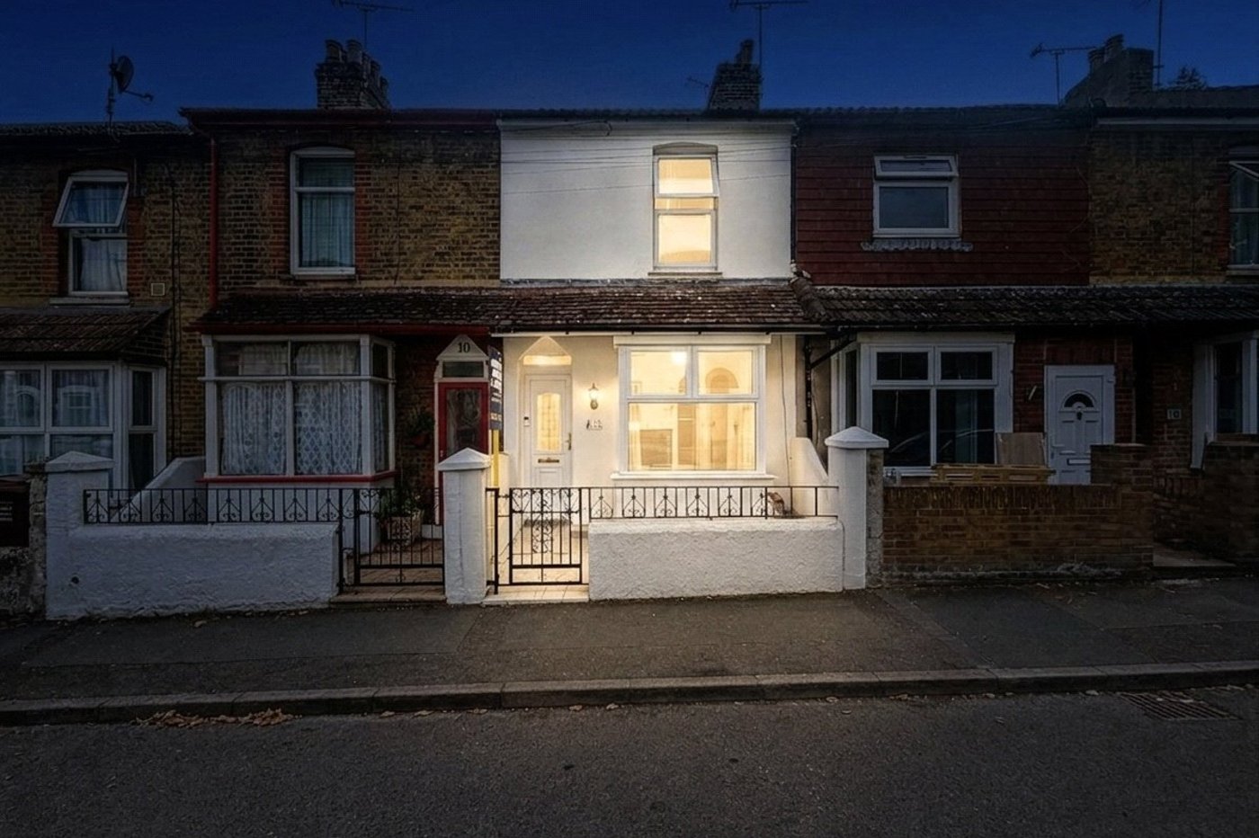 2 bedroom house for sale in Gillingham | Robinson Michael & Jackson
