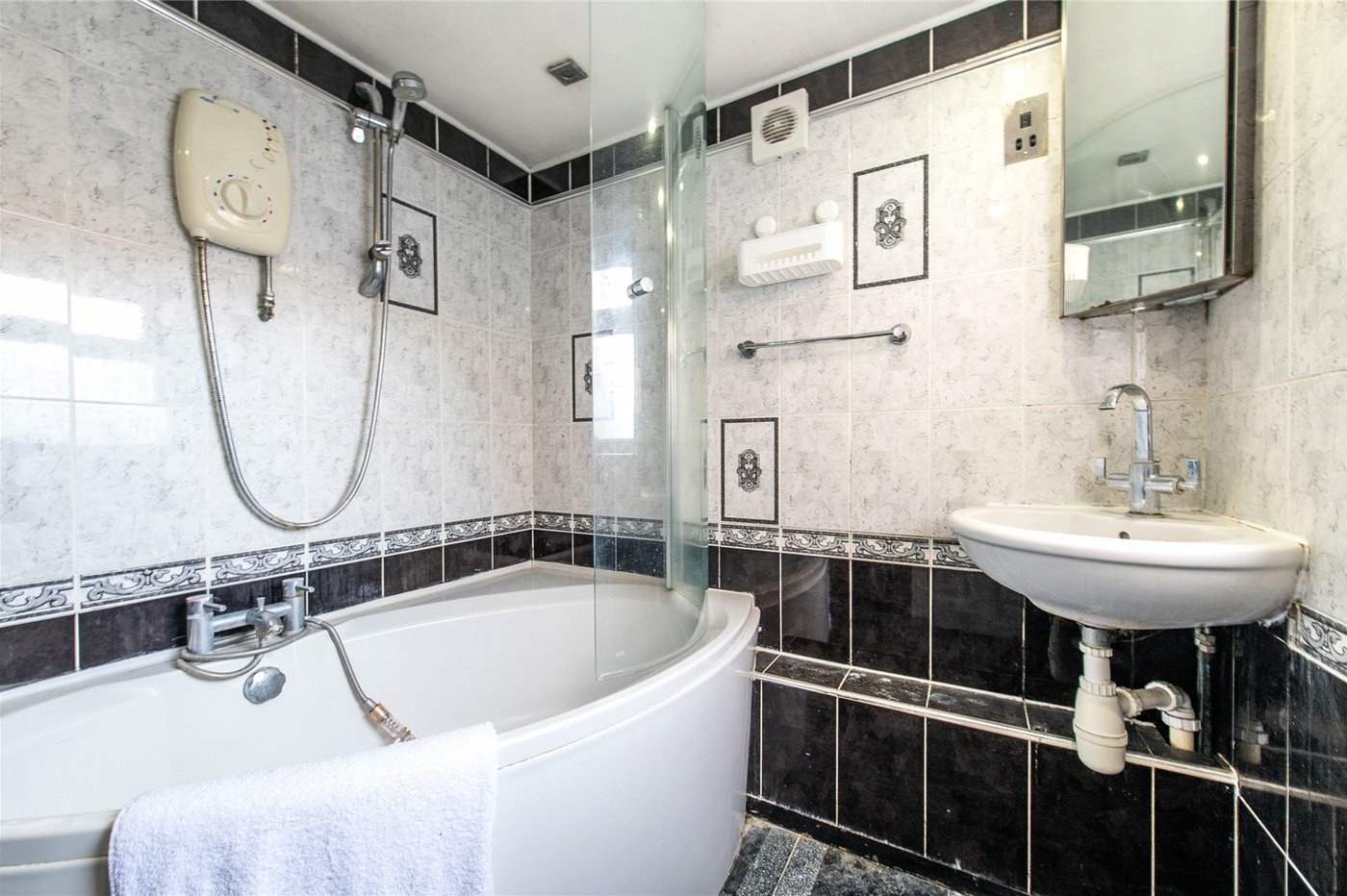 3 bedroom house for sale in Maidstone | Robinson Michael & Jackson