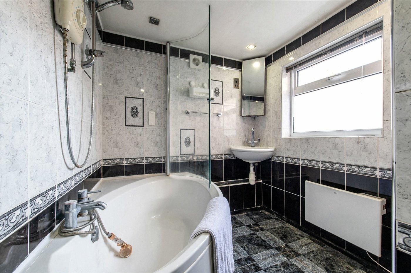 3 bedroom house for sale in Maidstone | Robinson Michael & Jackson