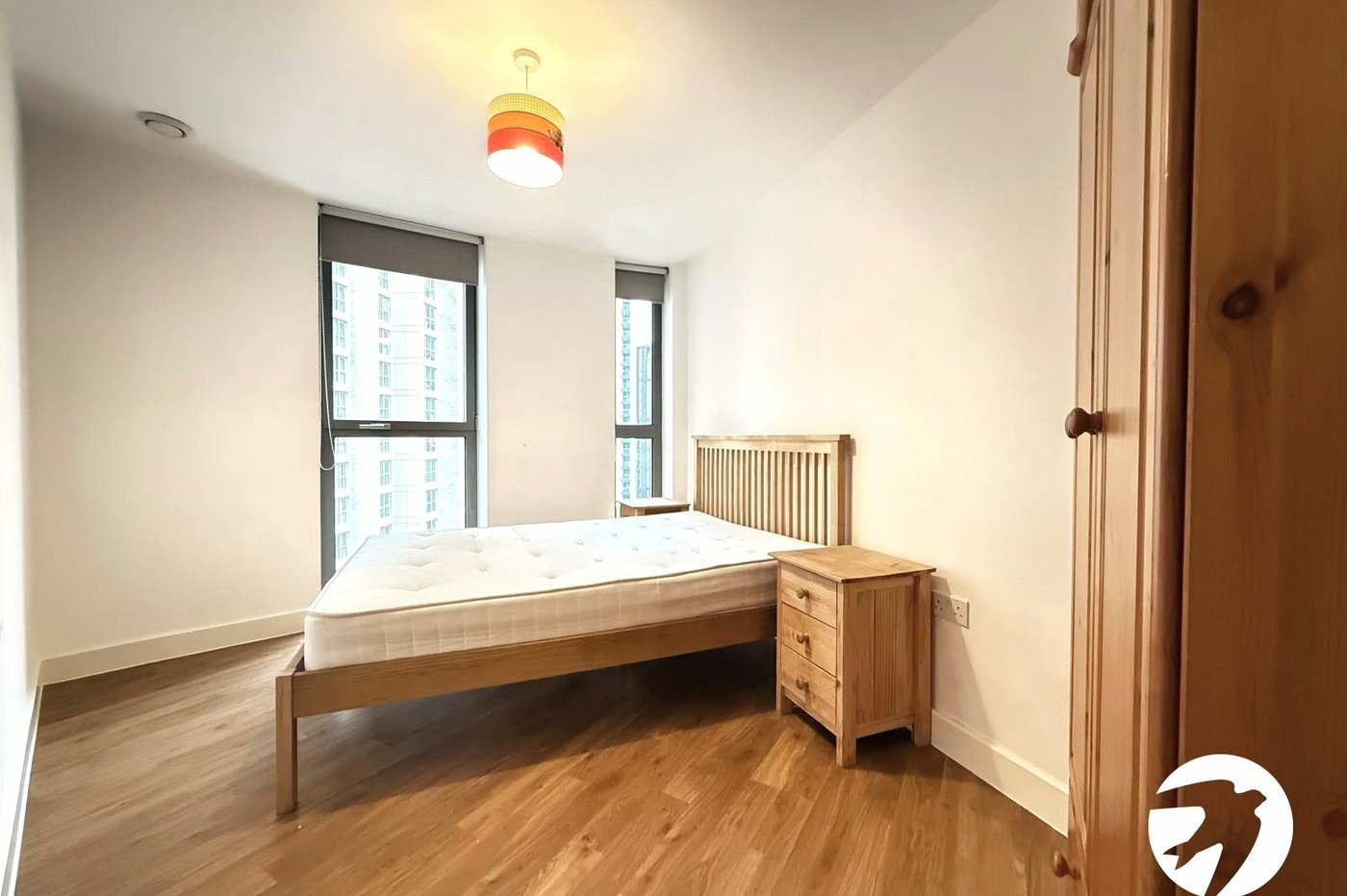 2 bedroom property for sale in 2 Cornmill Lane | Robinson Jackson