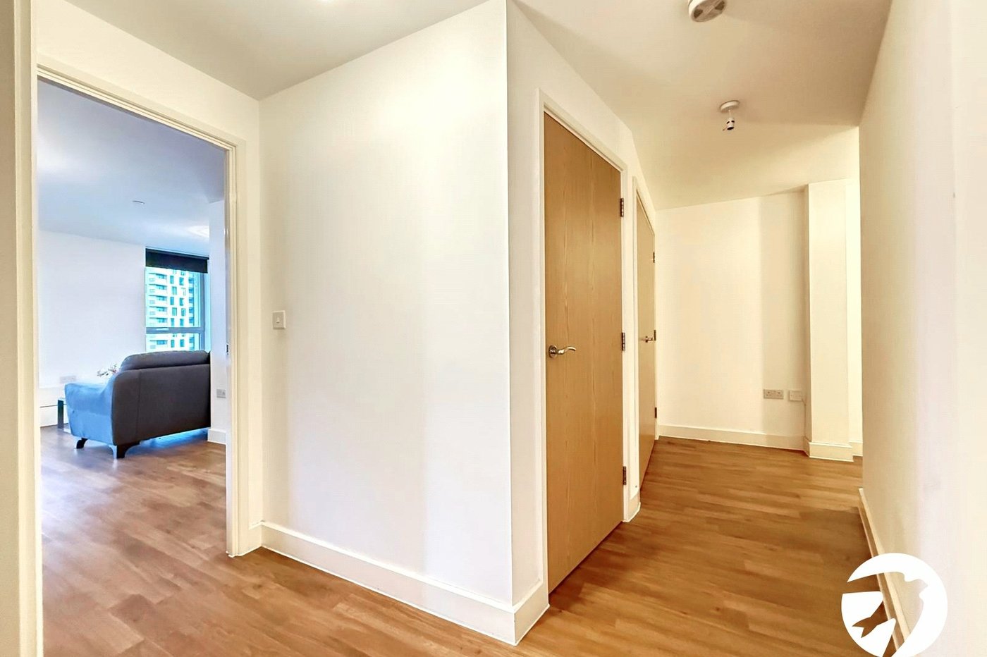 2 bedroom property for sale in 2 Cornmill Lane | Robinson Jackson