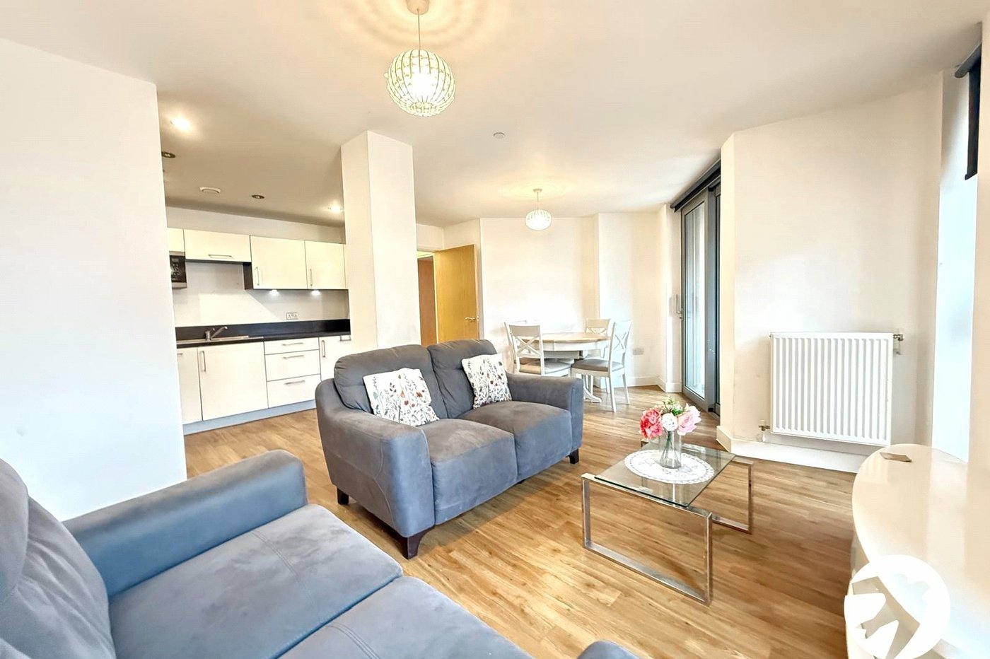 2 bedroom property for sale in 2 Cornmill Lane | Robinson Jackson