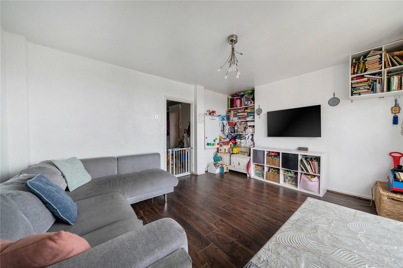 2 bedroom property for sale in Sydenham Hill | Robinson Jackson