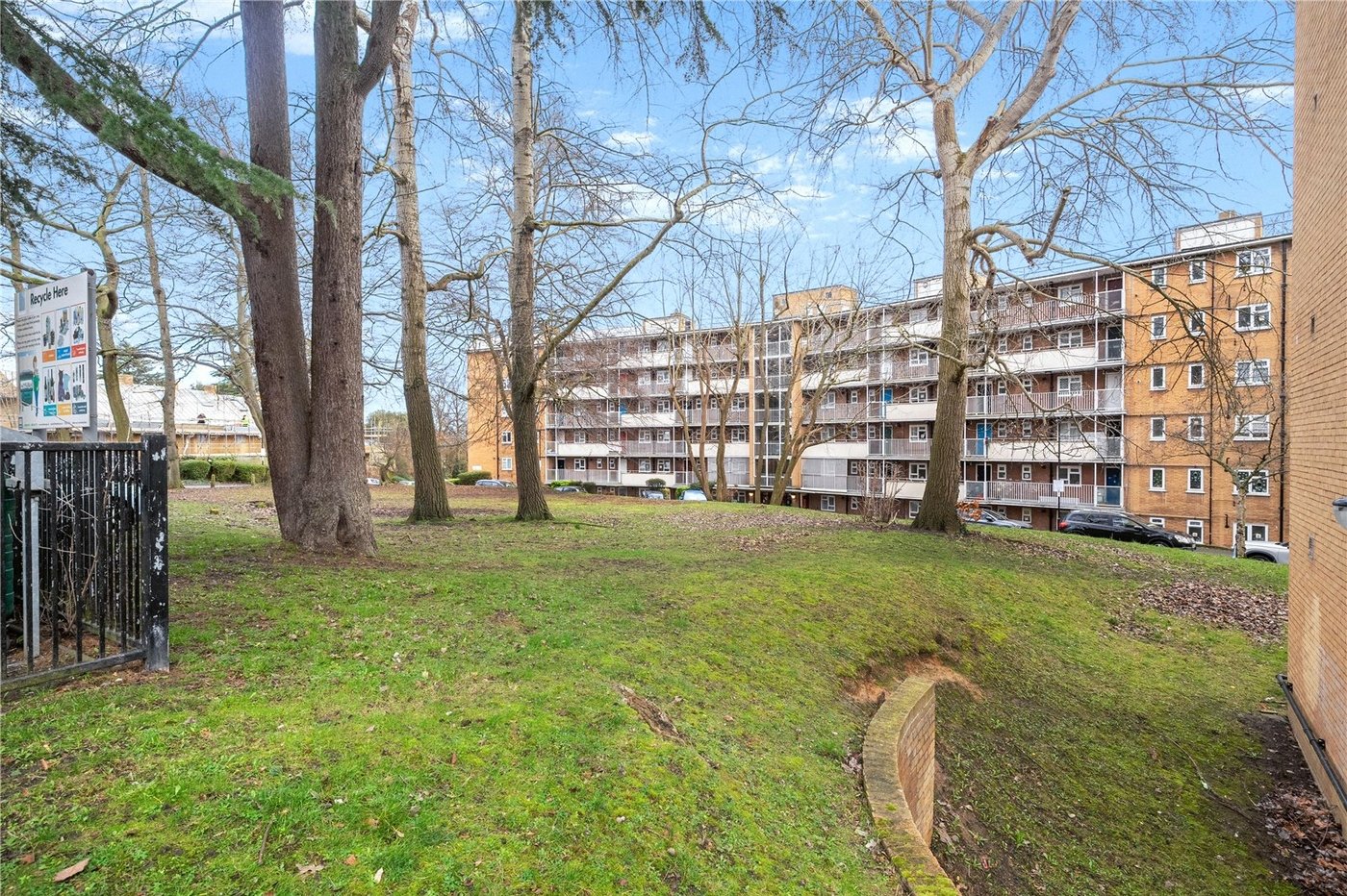 2 bedroom property for sale in Sydenham Hill | Robinson Jackson