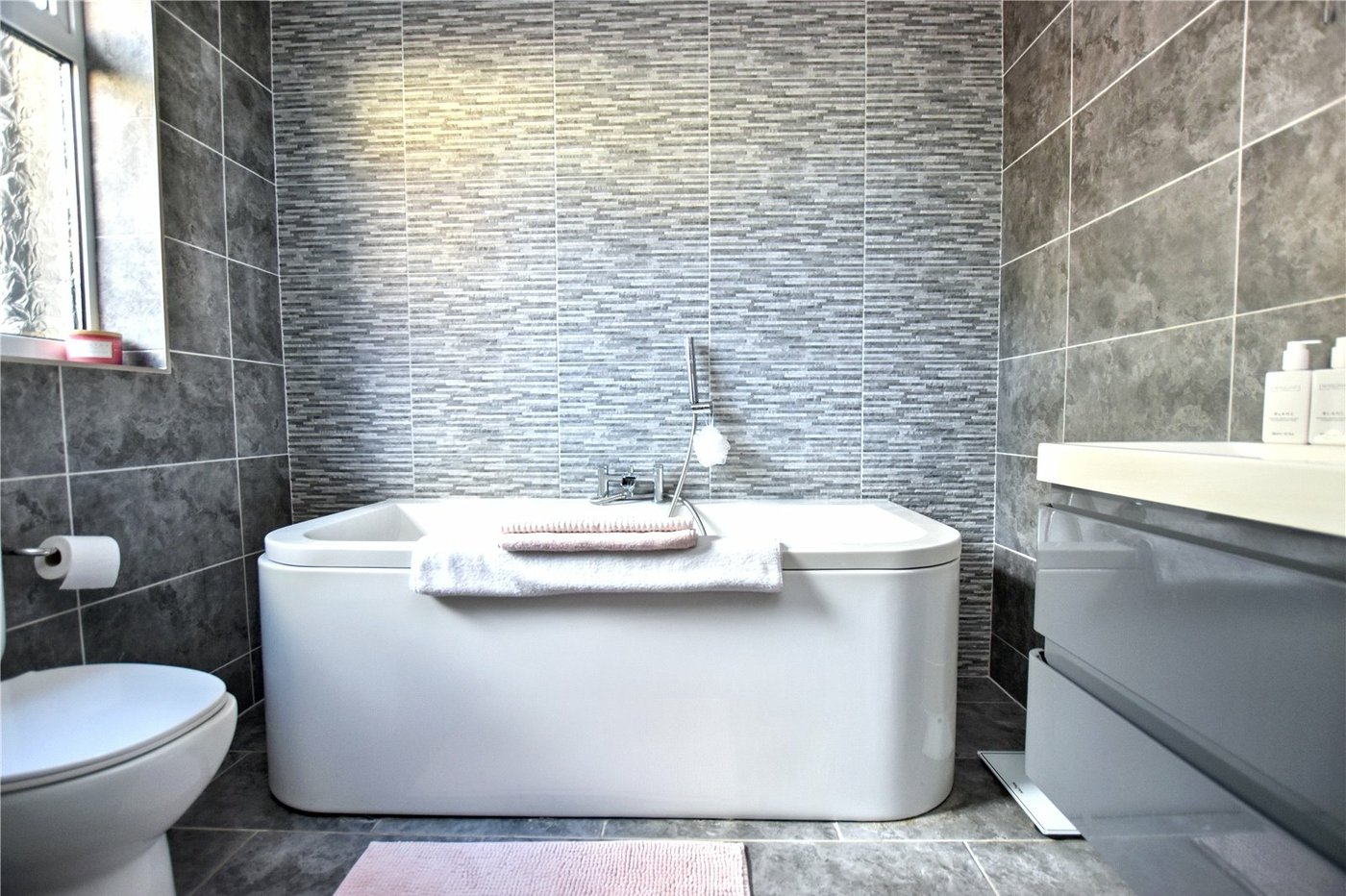 5 bedroom house for sale in Bexleyheath | Robinson Jackson