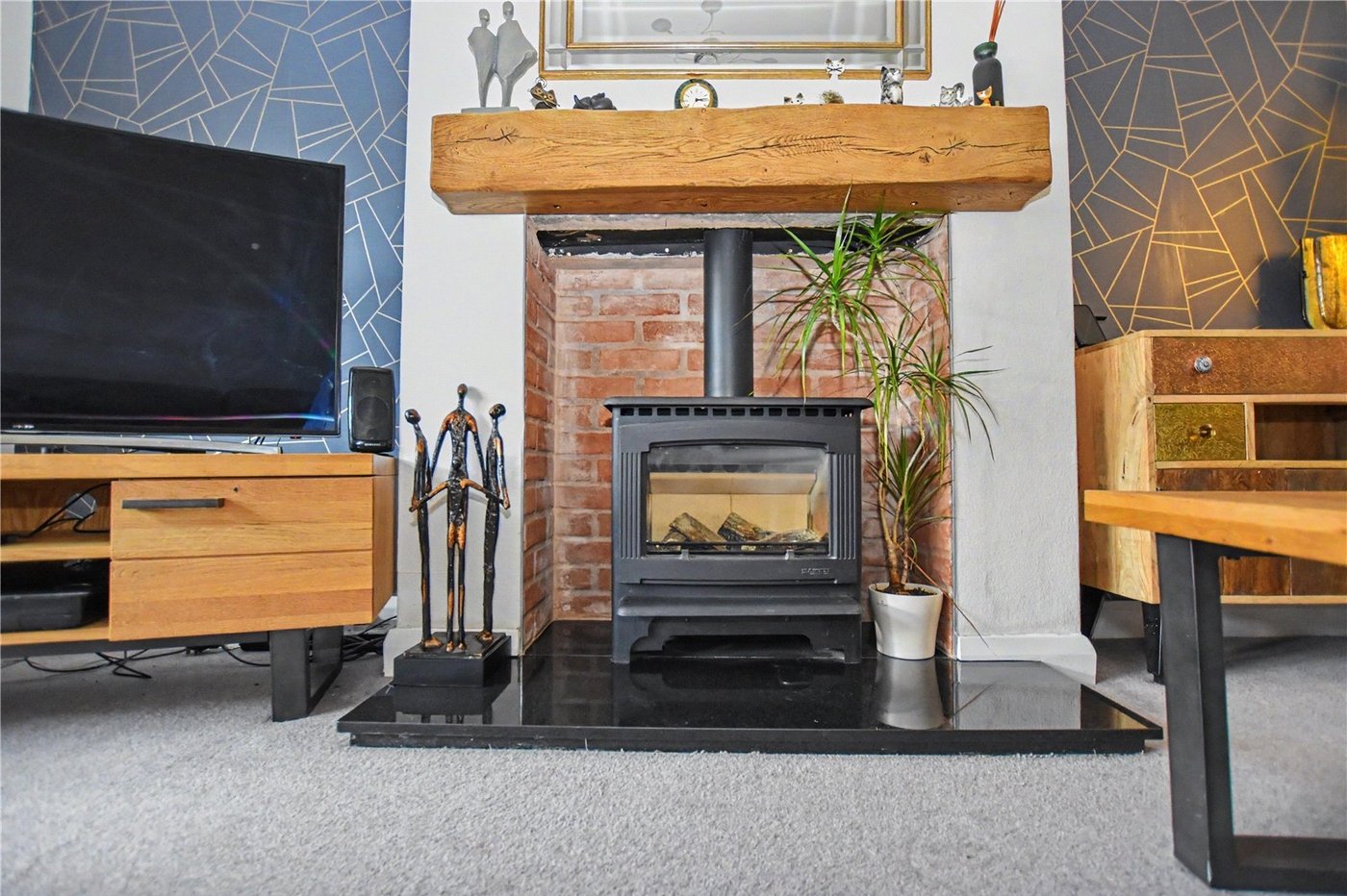 2 bedroom bungalow for sale in Bexleyheath | Robinson Jackson