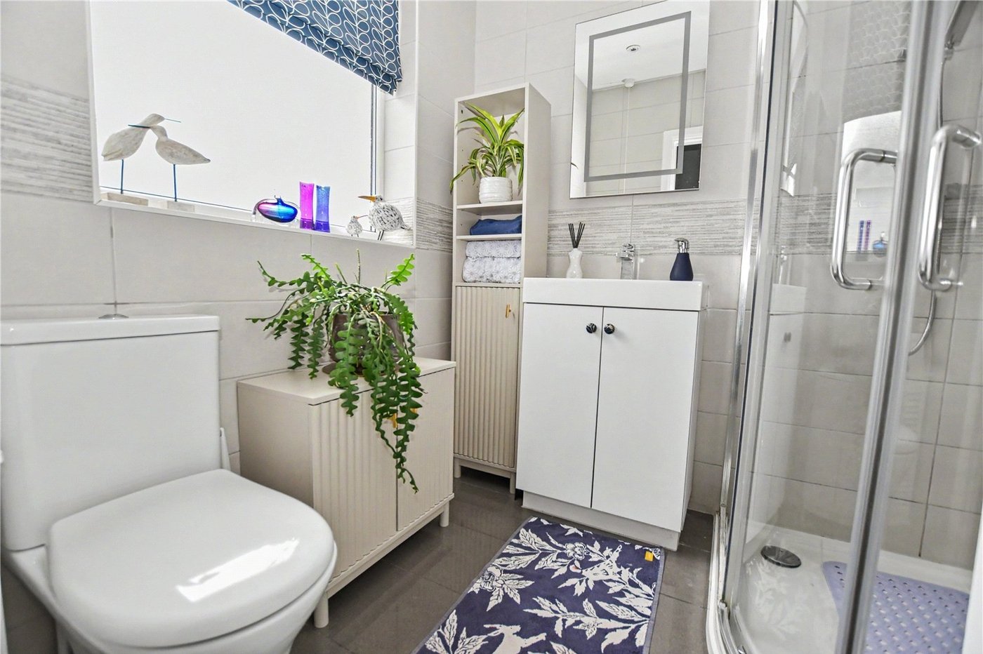 2 bedroom bungalow for sale in Bexleyheath | Robinson Jackson