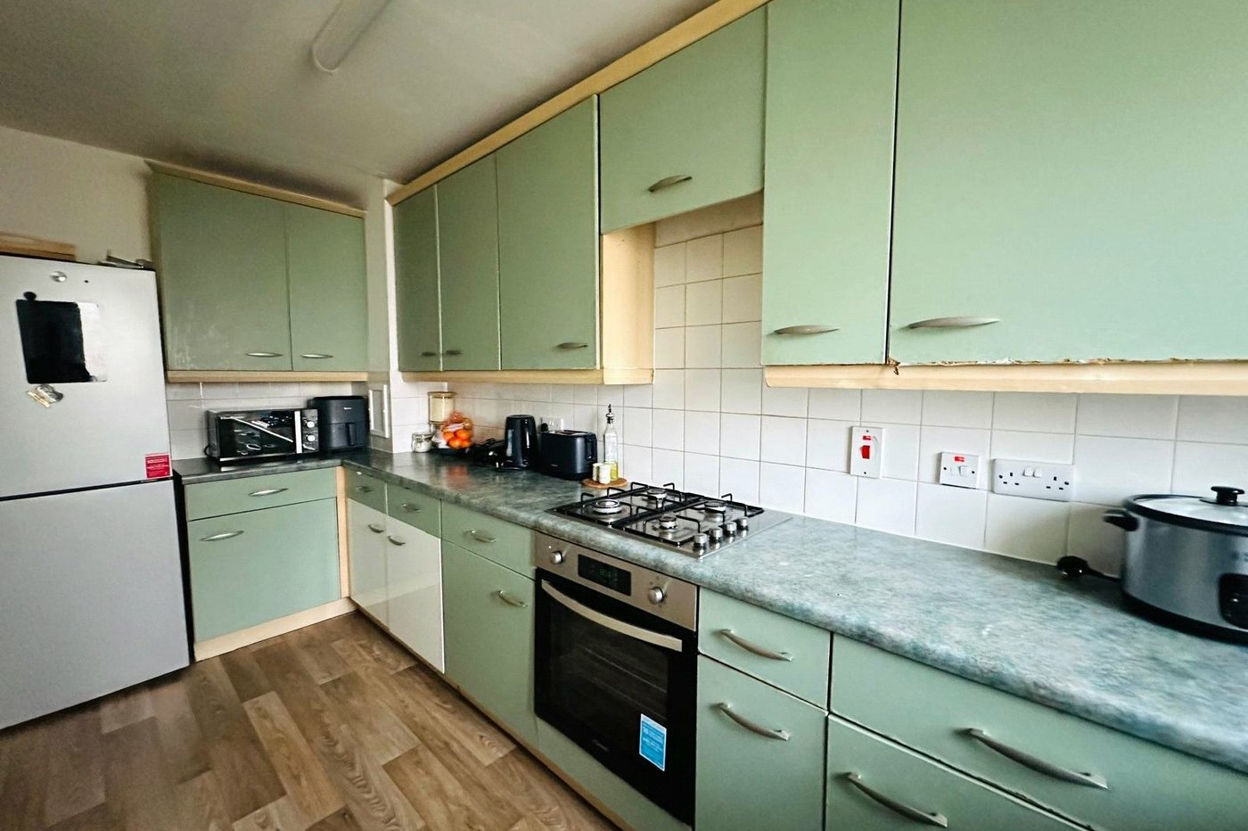 4 bedroom house for sale in London | Robinson Jackson