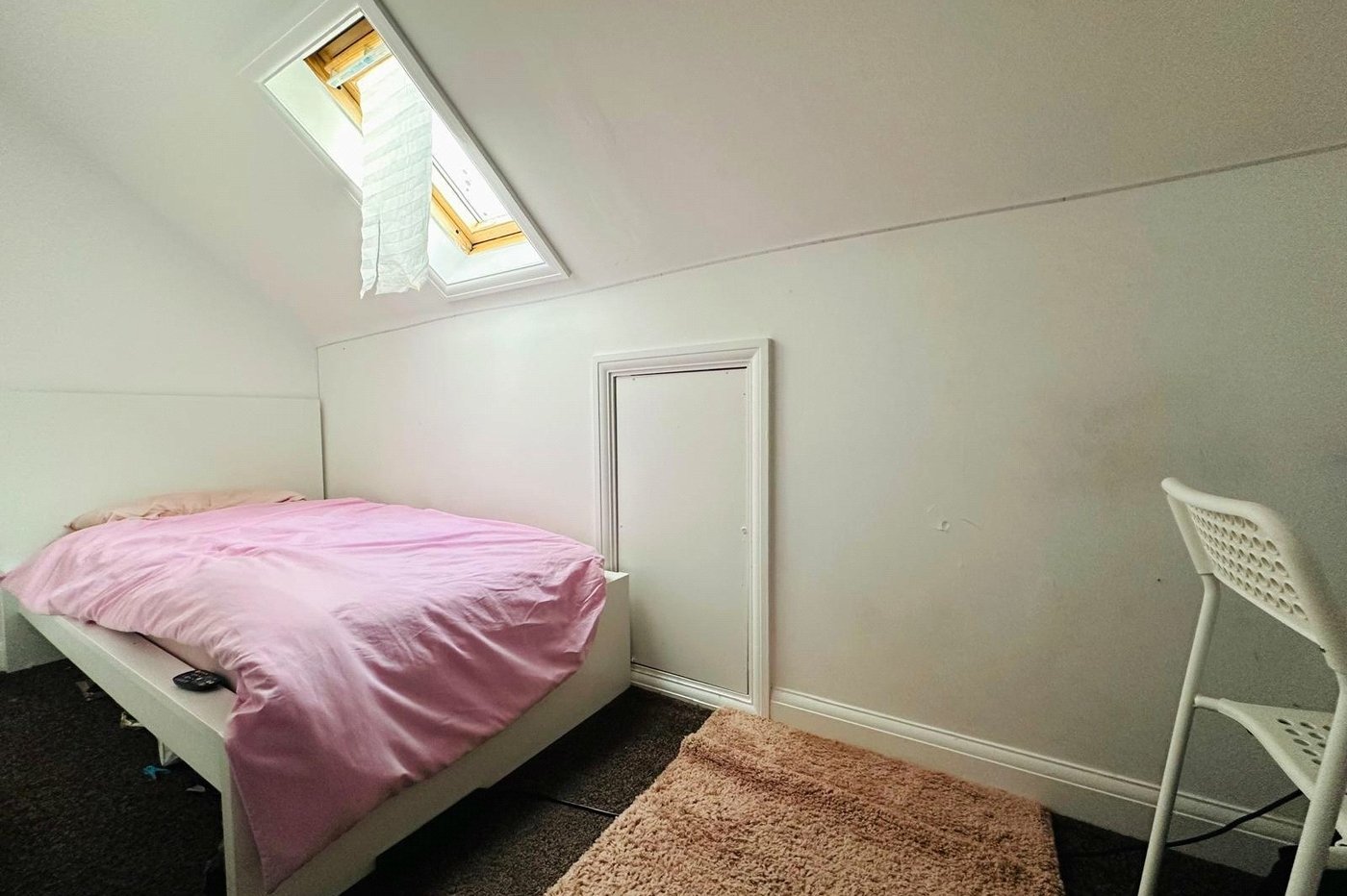 4 bedroom house for sale in London | Robinson Jackson