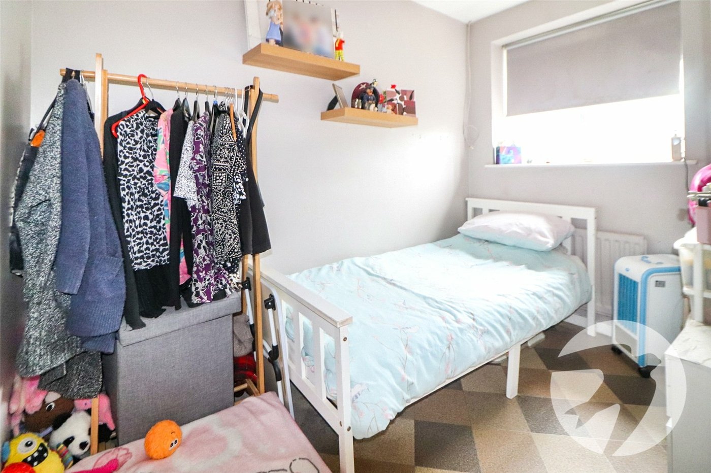 3 bedroom property for sale in Erith | Robinson Jackson