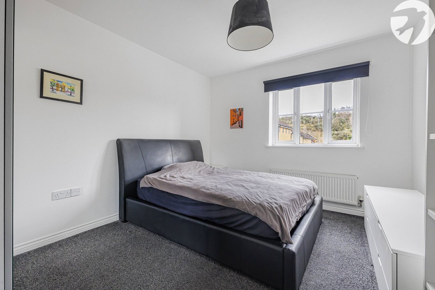 1 bedroom property for sale in Rochester | Robinson Michael & Jackson