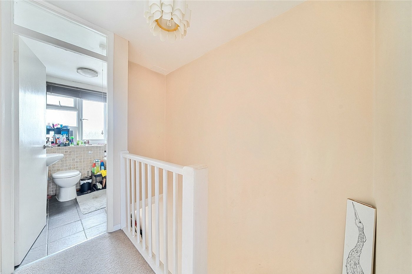 2 bedroom property for sale in London | Robinson Jackson