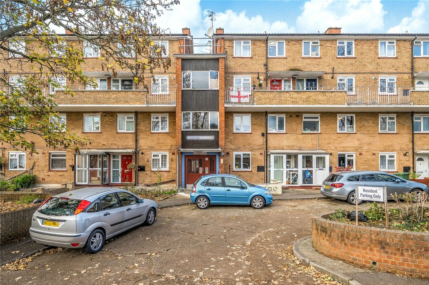 2 bedroom property for sale in  | Robinson Jackson