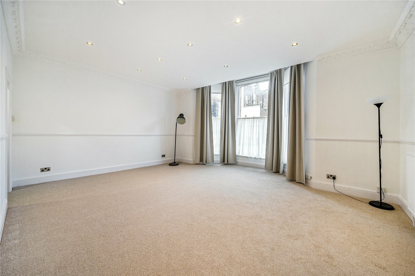 1 bedroom property for sale in Sydenham | Robinson Jackson