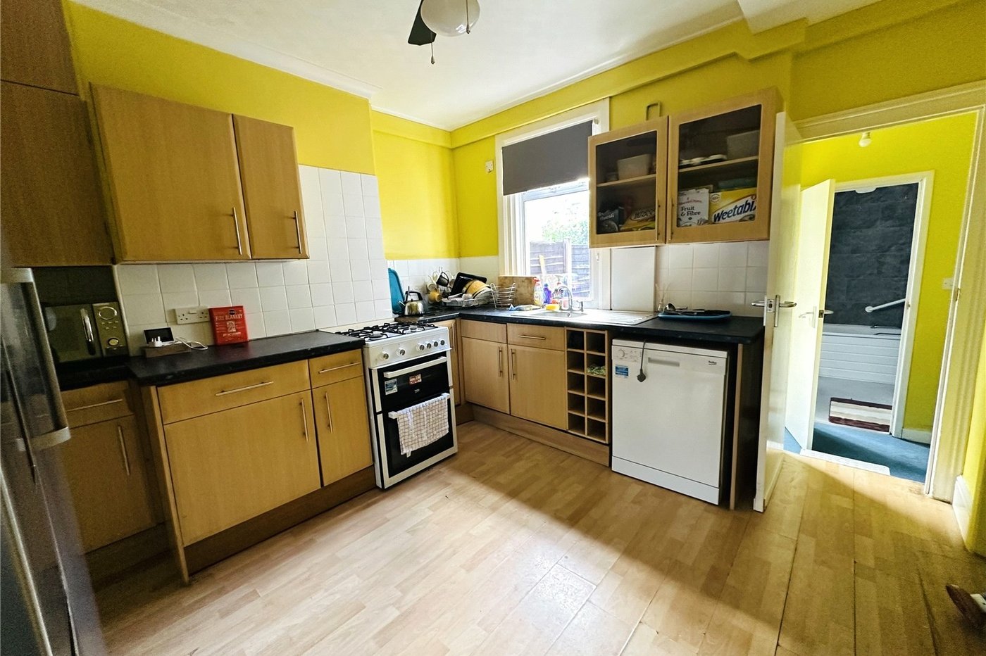 2 bedroom house for sale in London | Robinson Jackson