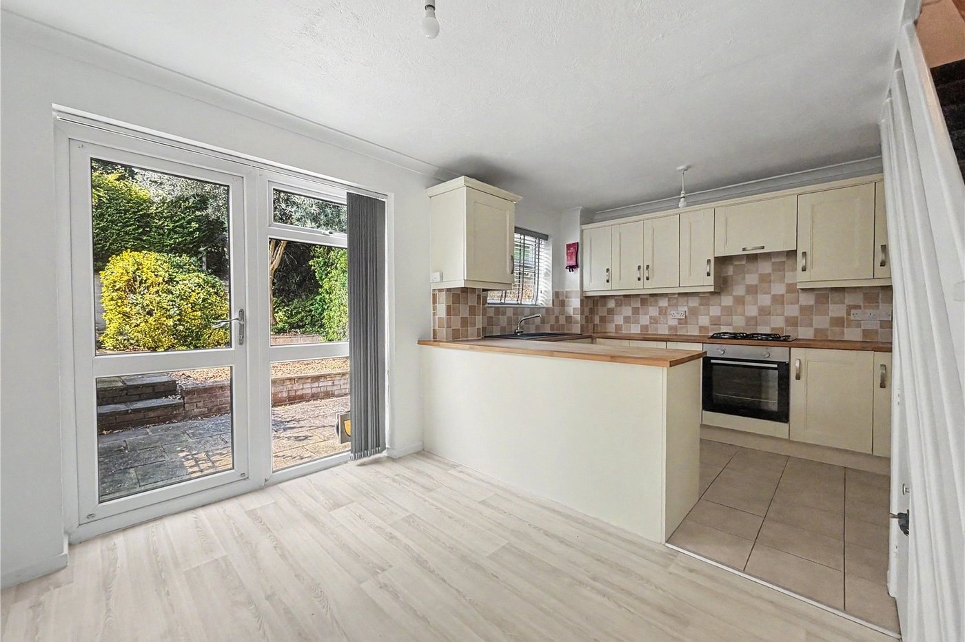 3 bedroom house for sale in Rainham | Robinson Michael & Jackson