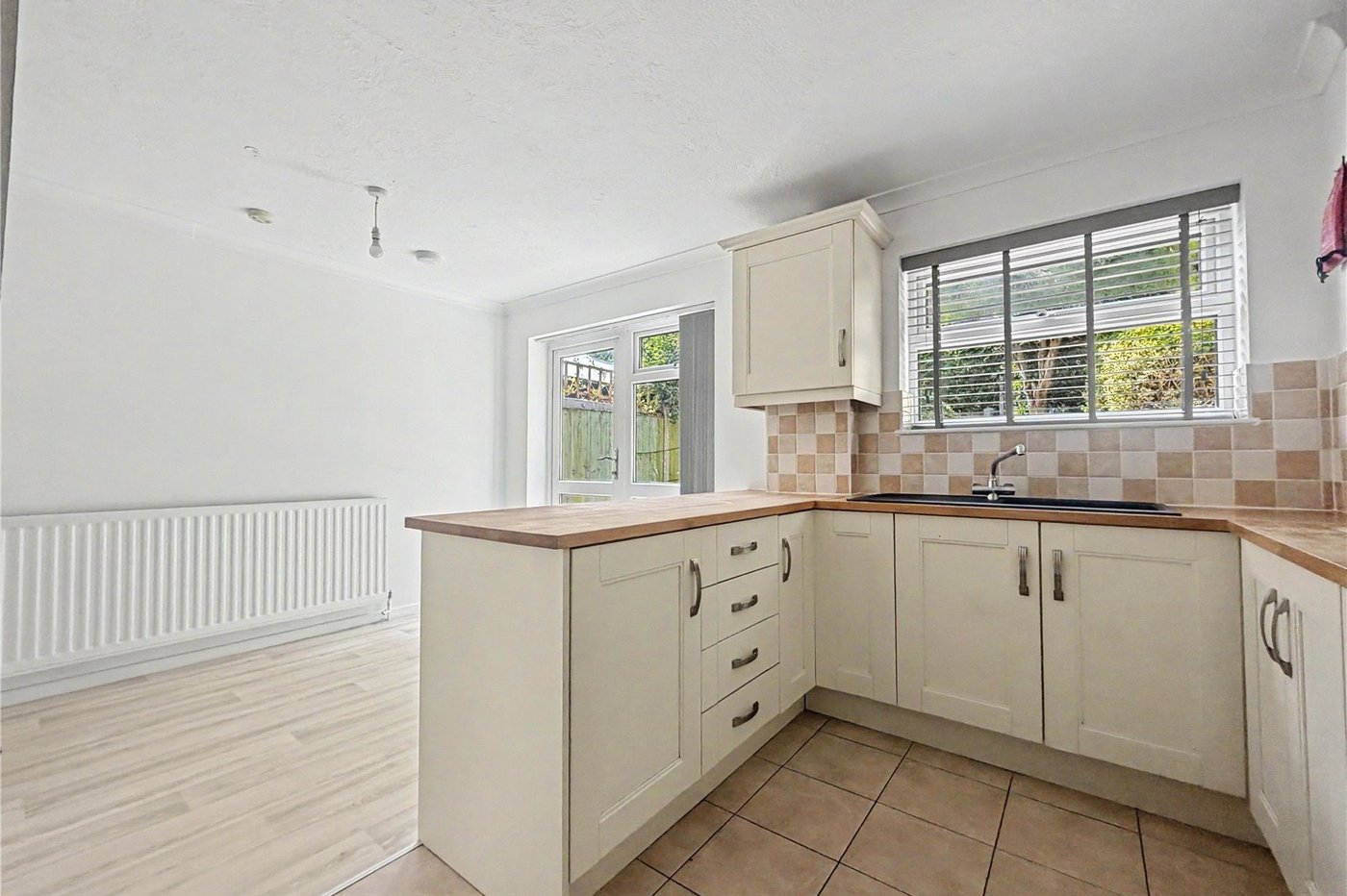 3 bedroom house for sale in Rainham | Robinson Michael & Jackson