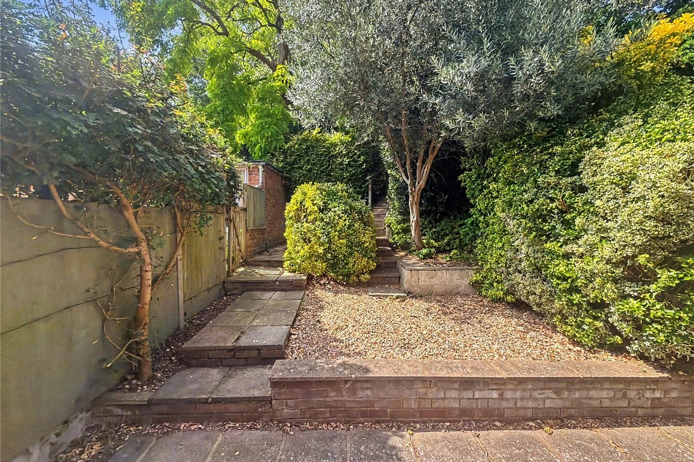 3 bedroom house for sale in Rainham | Robinson Michael & Jackson