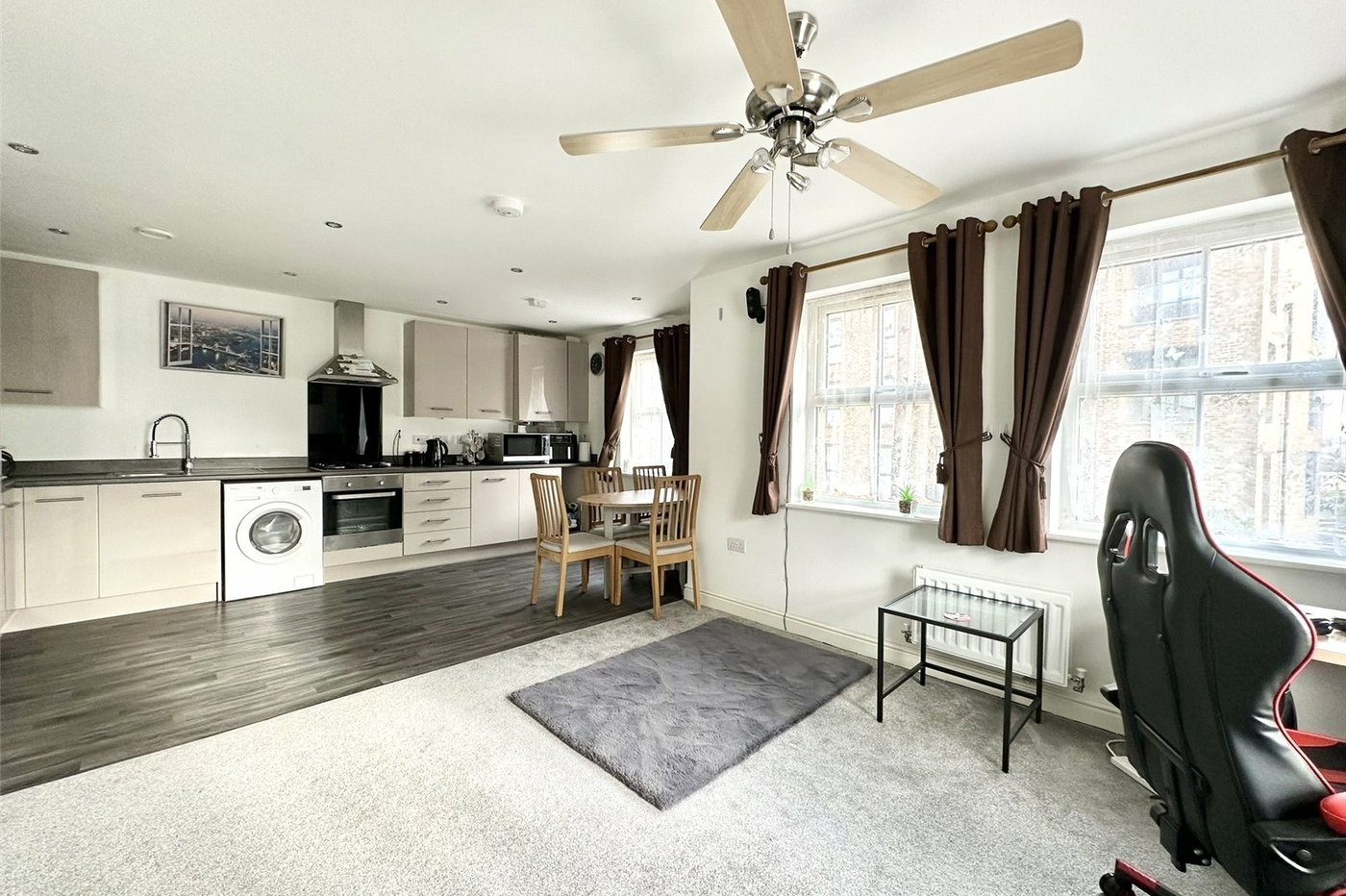 2 bedroom property for sale in Weldon | Robinson Jackson