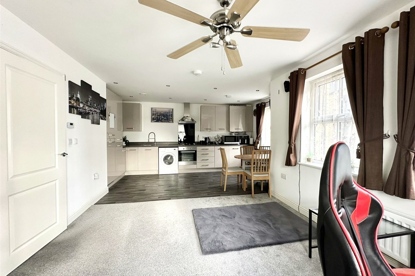 2 bedroom property for sale in Weldon | Robinson Jackson
