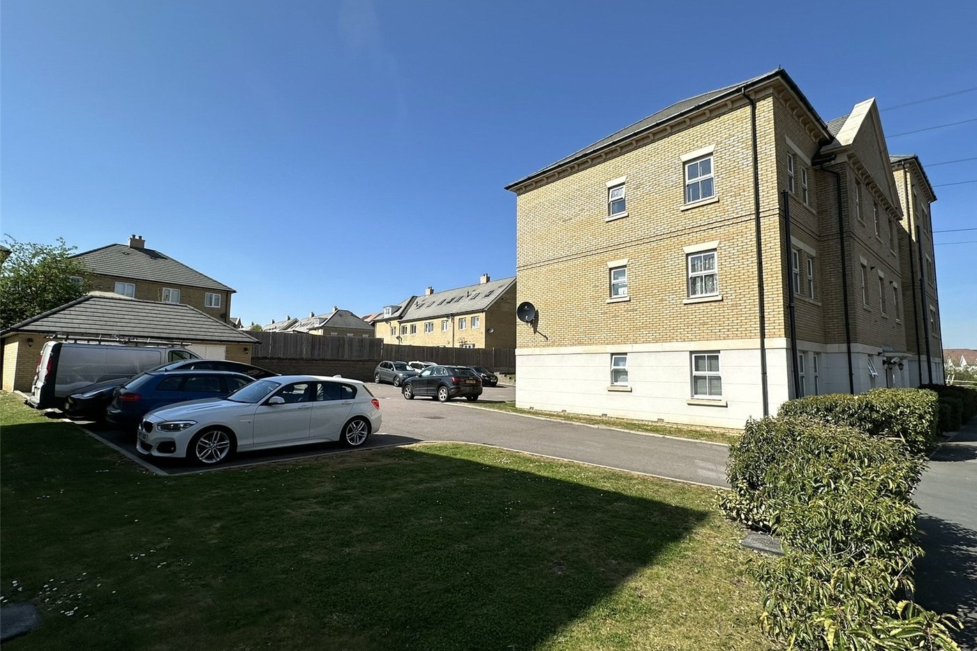 2 bedroom property for sale in Weldon | Robinson Jackson