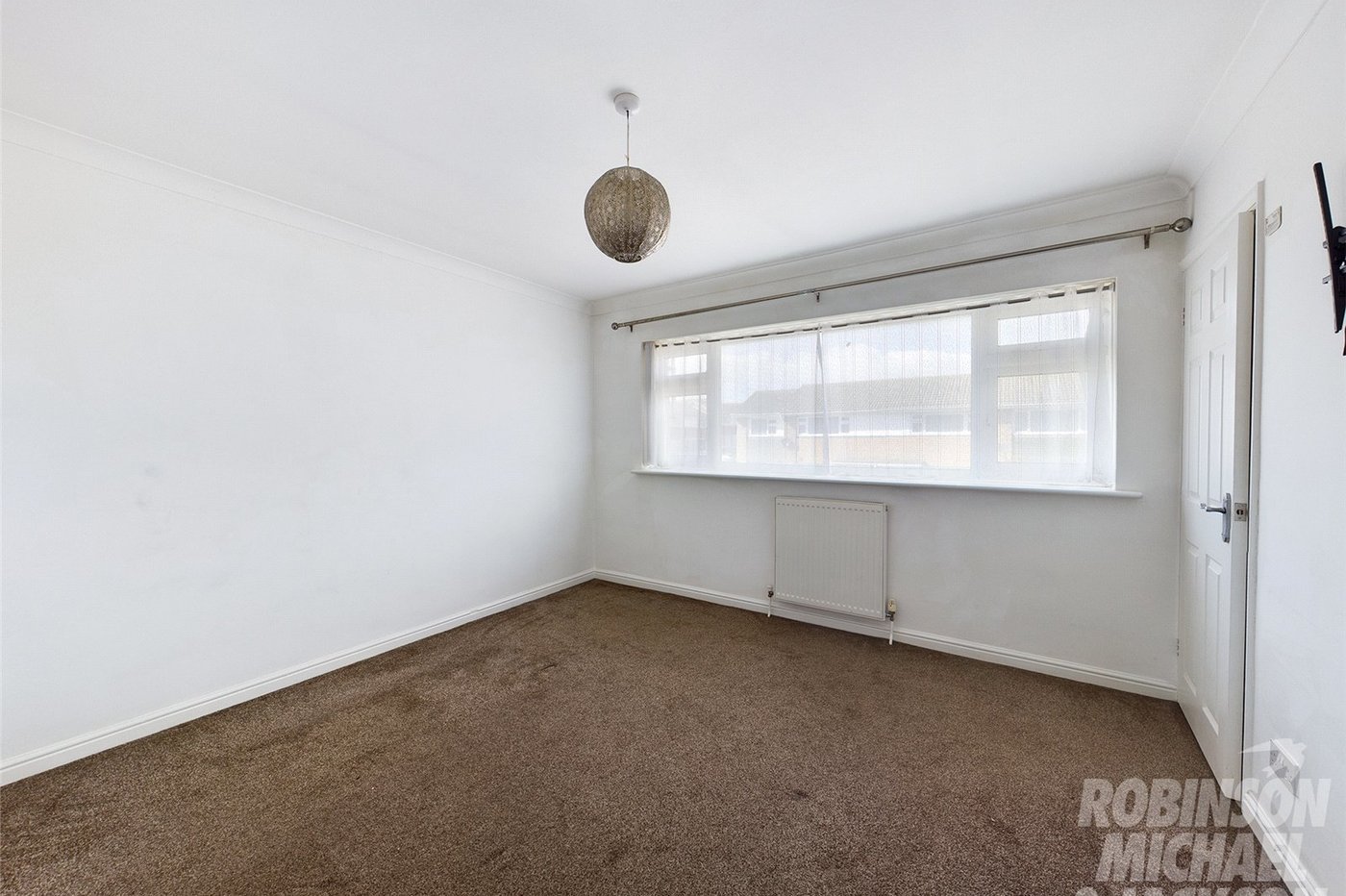 2 bedroom house for sale in Sittingbourne | Robinson Michael & Jackson