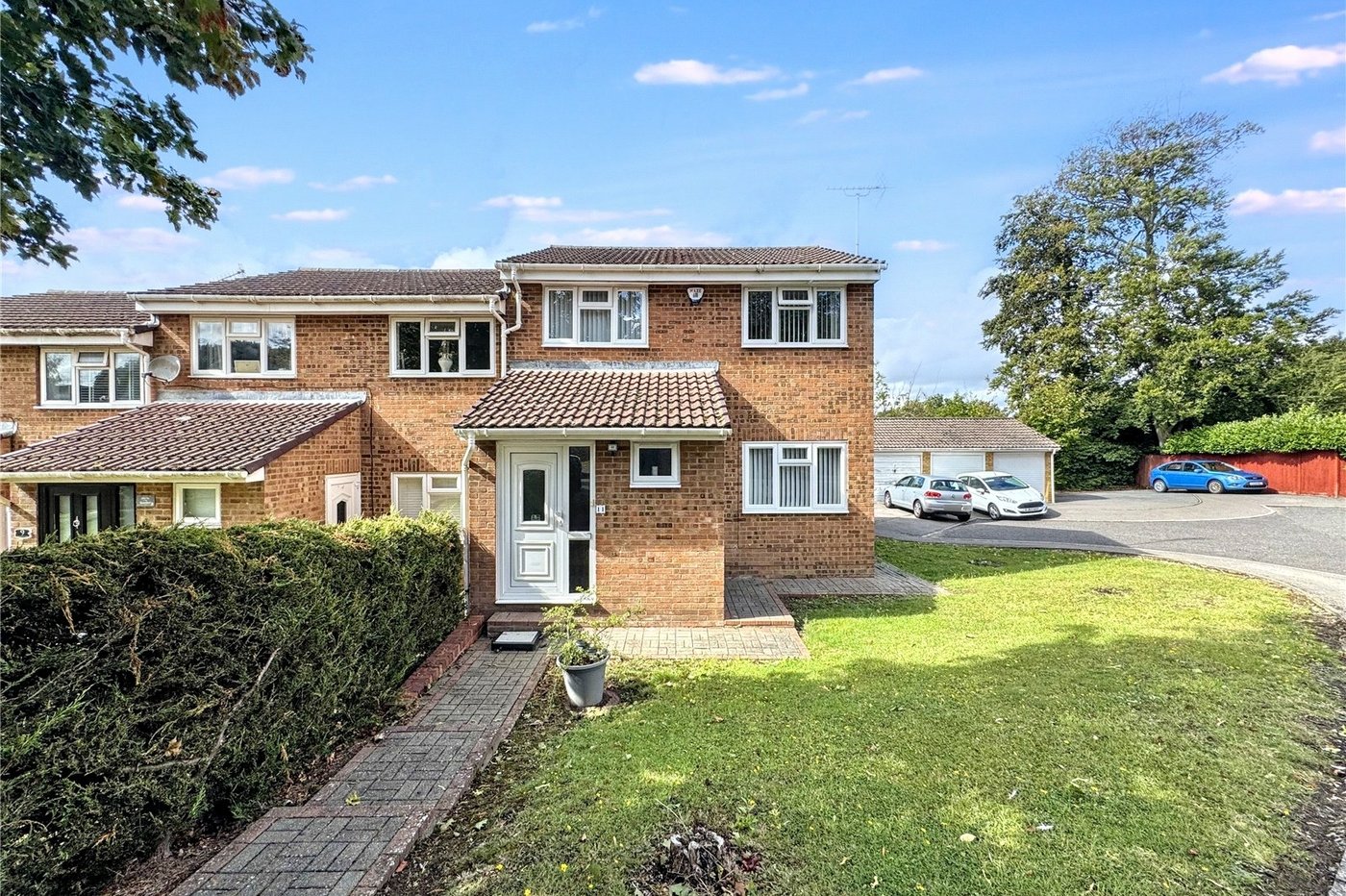 3 bedroom house for sale in Rainham | Robinson Michael & Jackson