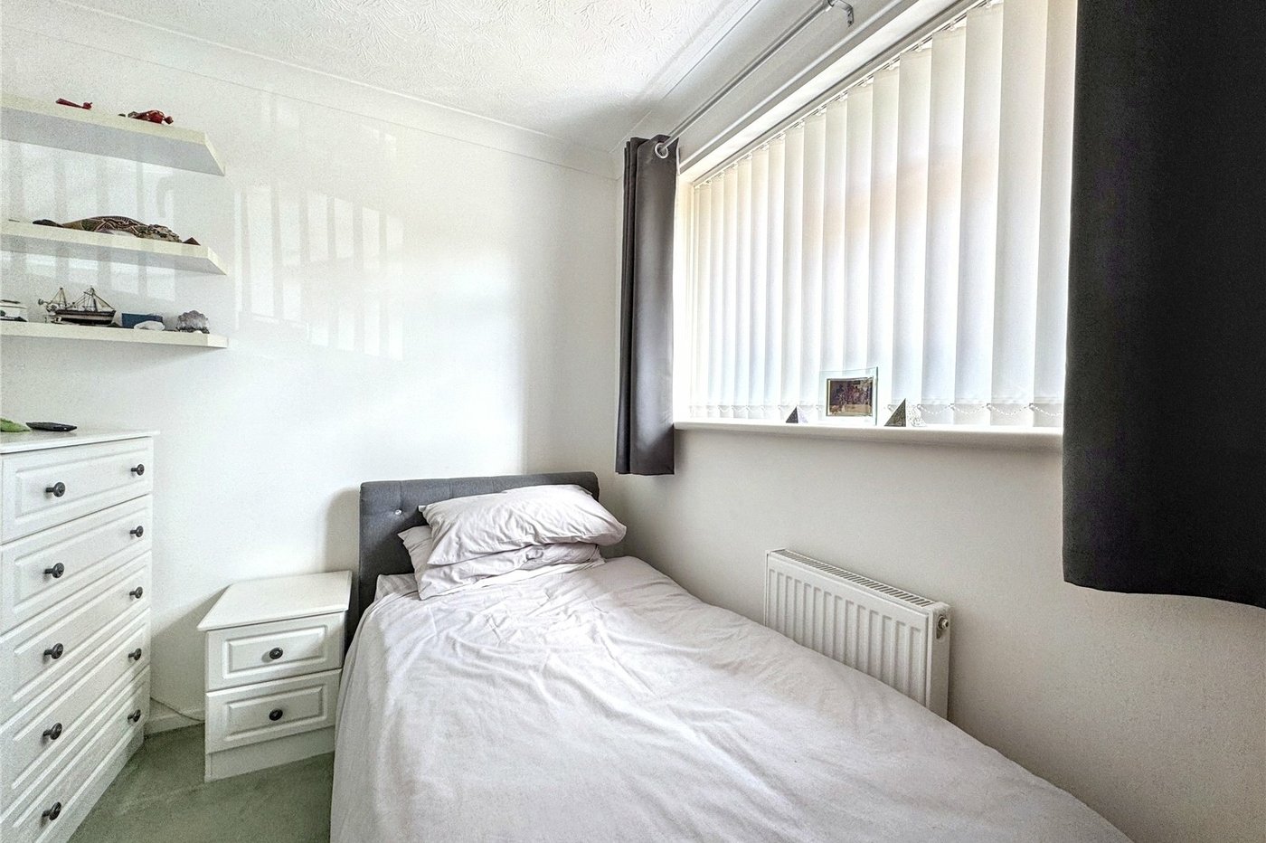 3 bedroom house for sale in Rainham | Robinson Michael & Jackson