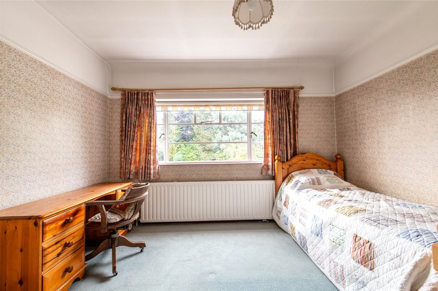 5 bedroom house for sale in Gravesend | Robinson Michael & Jackson