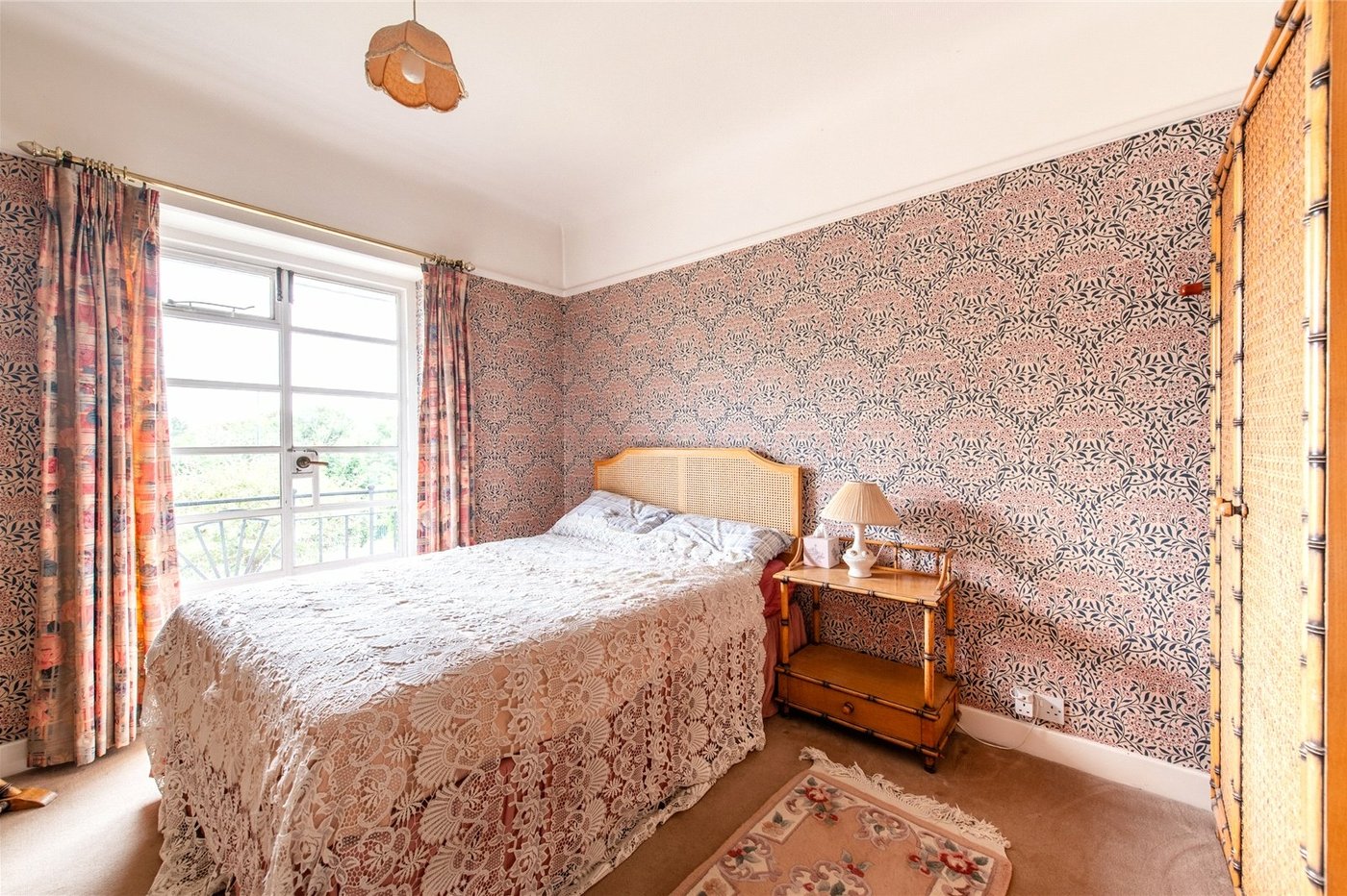 5 bedroom house for sale in Gravesend | Robinson Michael & Jackson