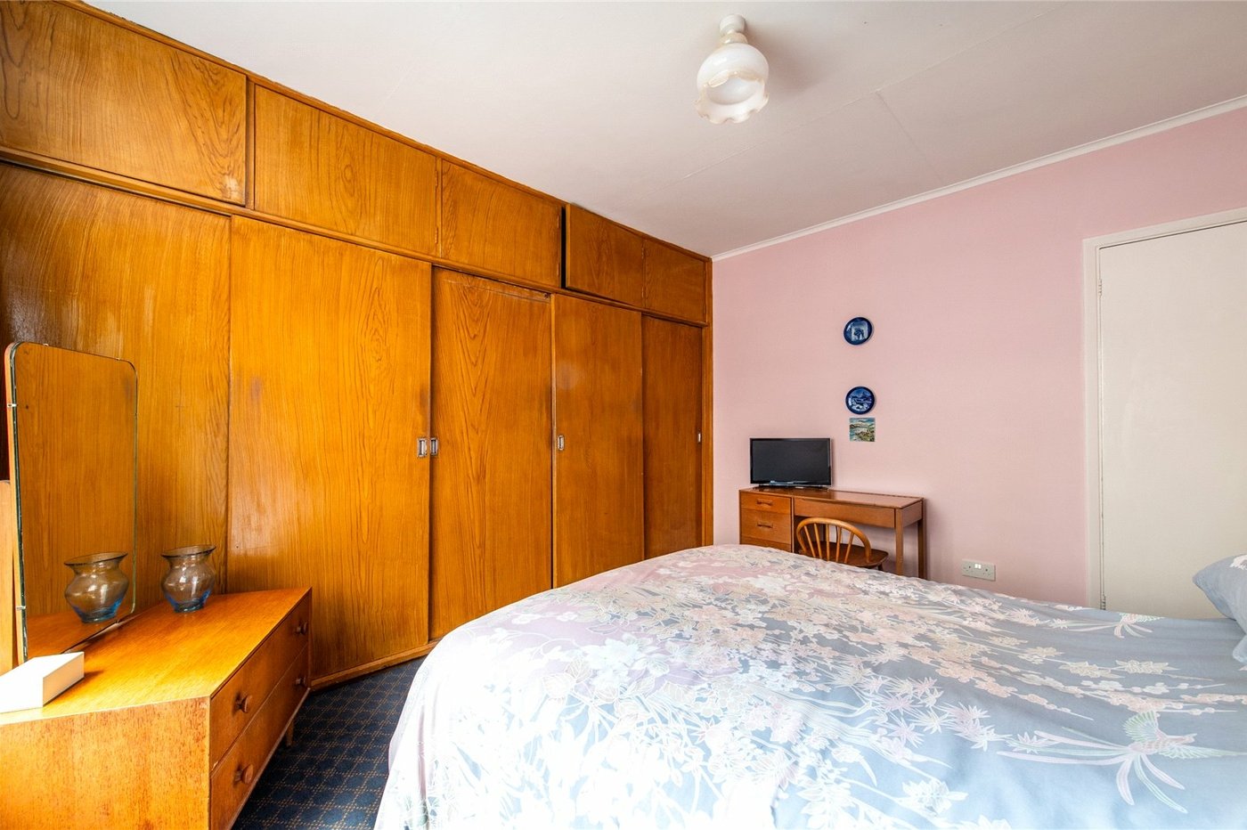 3 bedroom bungalow for sale in Gravesend | Robinson Michael & Jackson