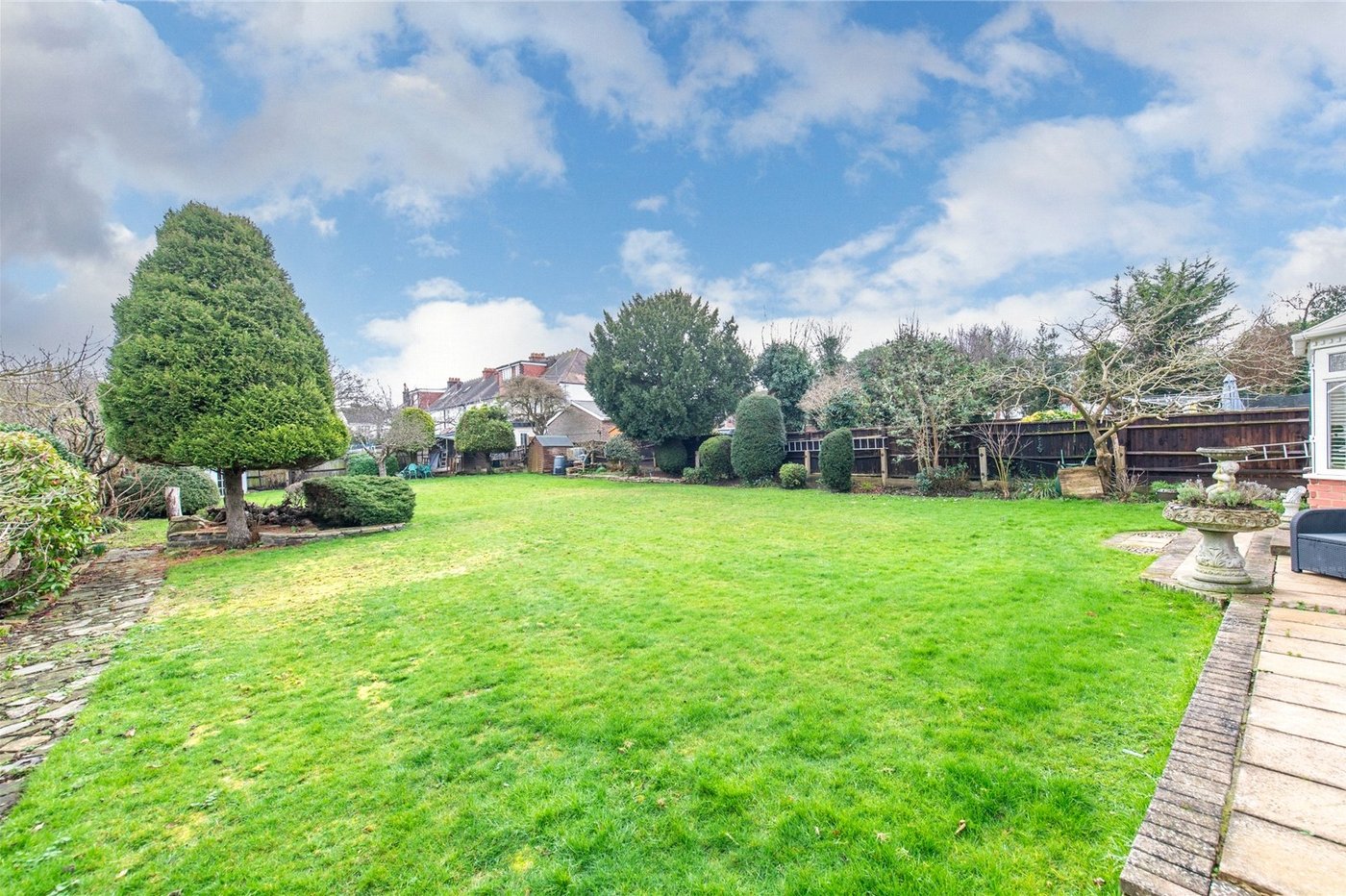 3 bedroom house for sale in Gravesend | Robinson Michael & Jackson