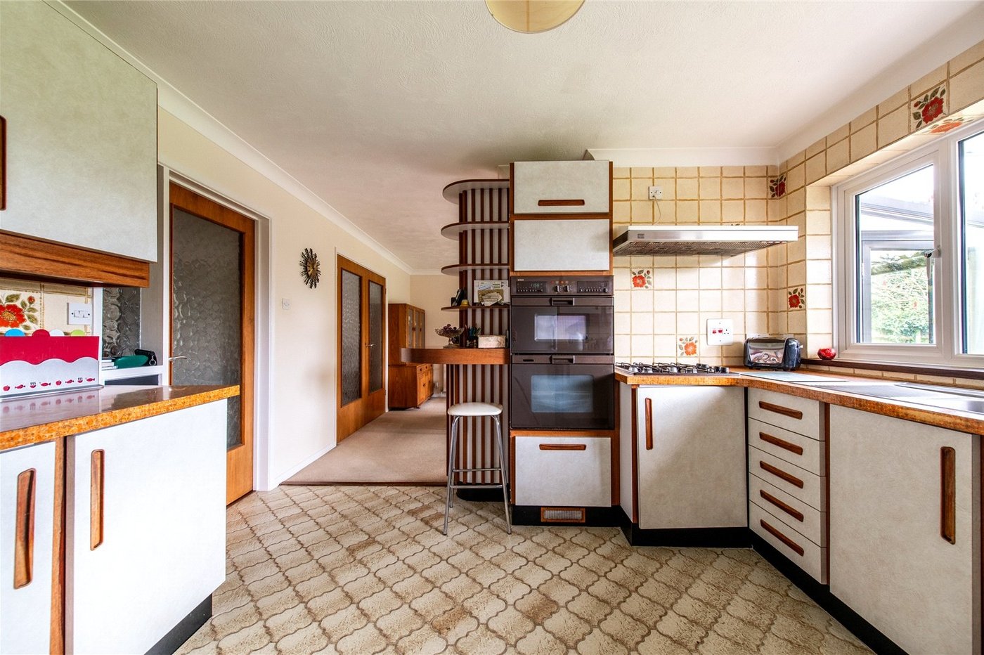 5 bedroom house for sale in Gravesend | Robinson Michael & Jackson